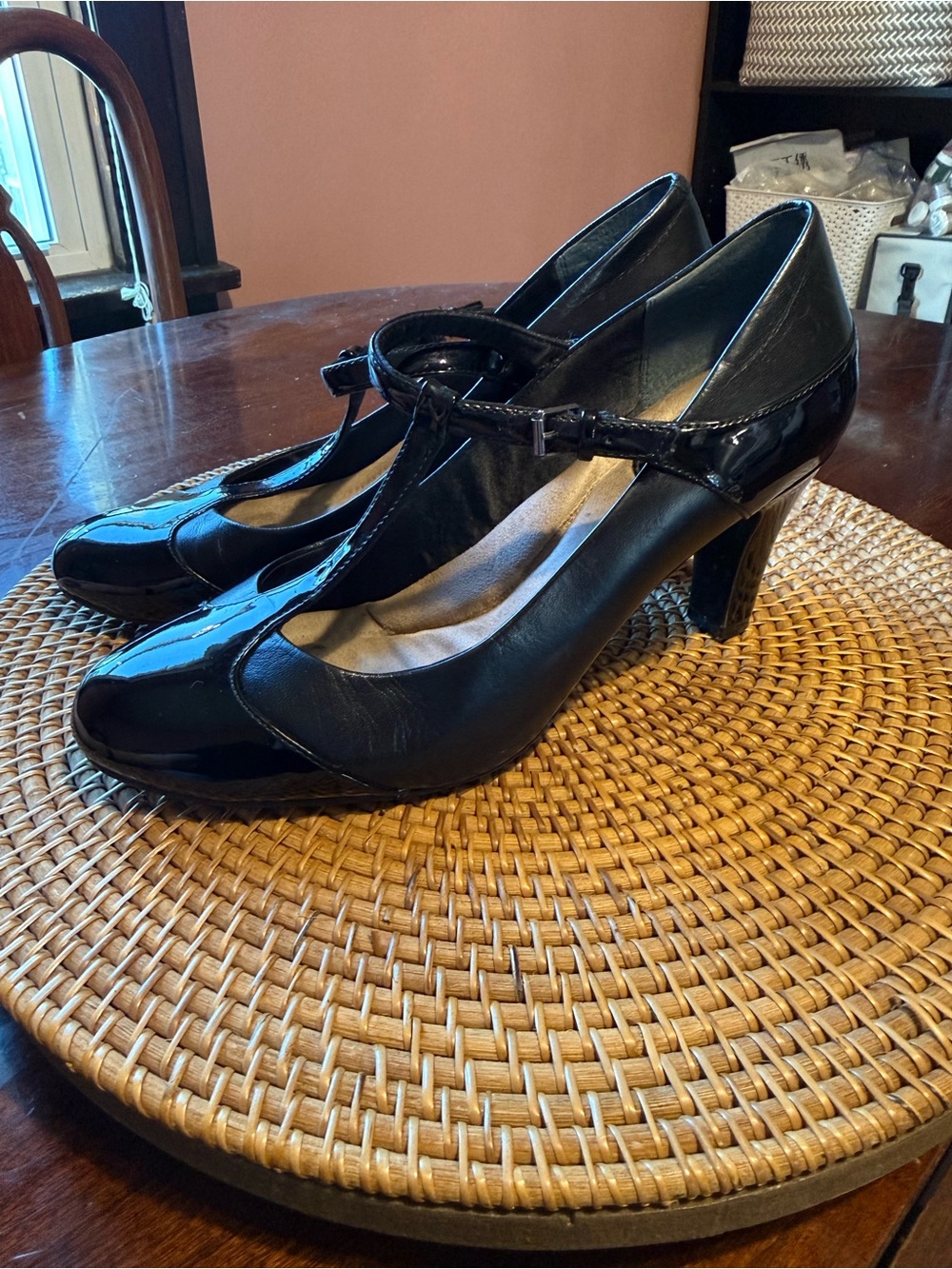 Giani‎ Bernini Black Patent Leather Mary Jane Heels